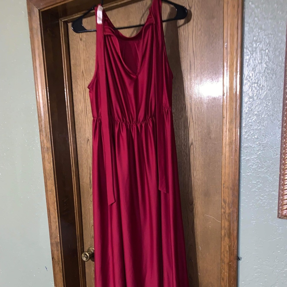 burgundy floor length dress